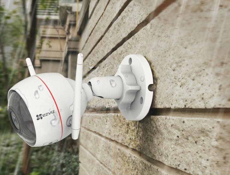 Giám sát ngôi nhà của bạn với  camera Ezviz C3W wifi