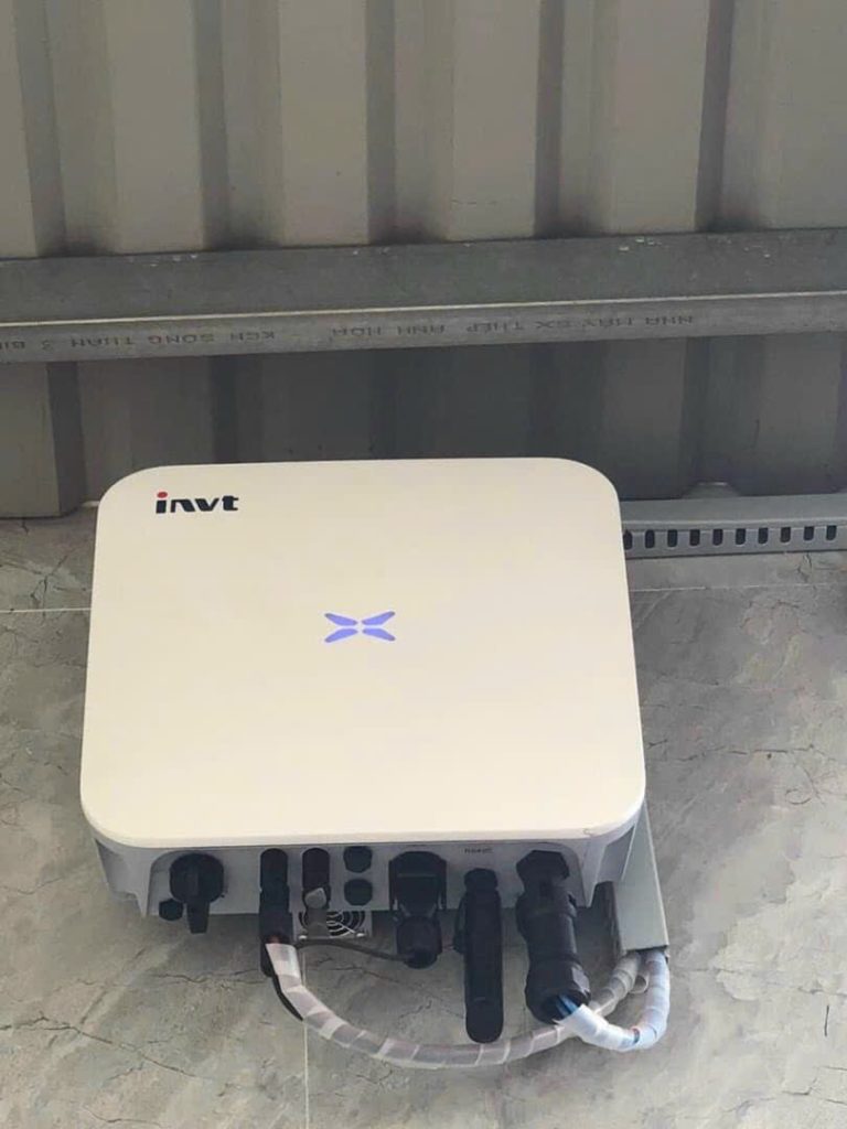 HOÀN THÀNH HỆ THỐNG ĐIỆN MẶT TRỜI HÒA LƯỚI BÁM TẢI 5,5 KW